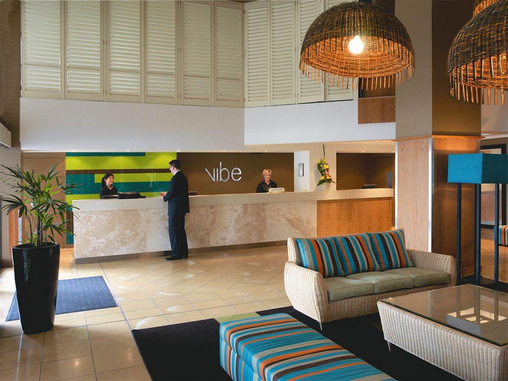Vibe Hotel Gold Coast Interior photo